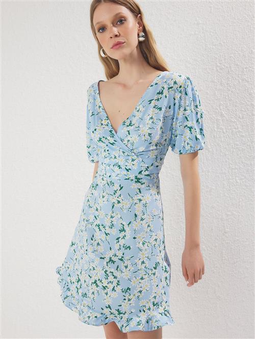 Trendyol Kjole  lyseblå / gul / smaragd / hvid