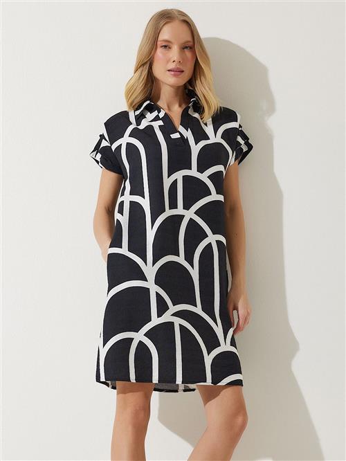 Happiness Istanbul Kjole  sort / offwhite