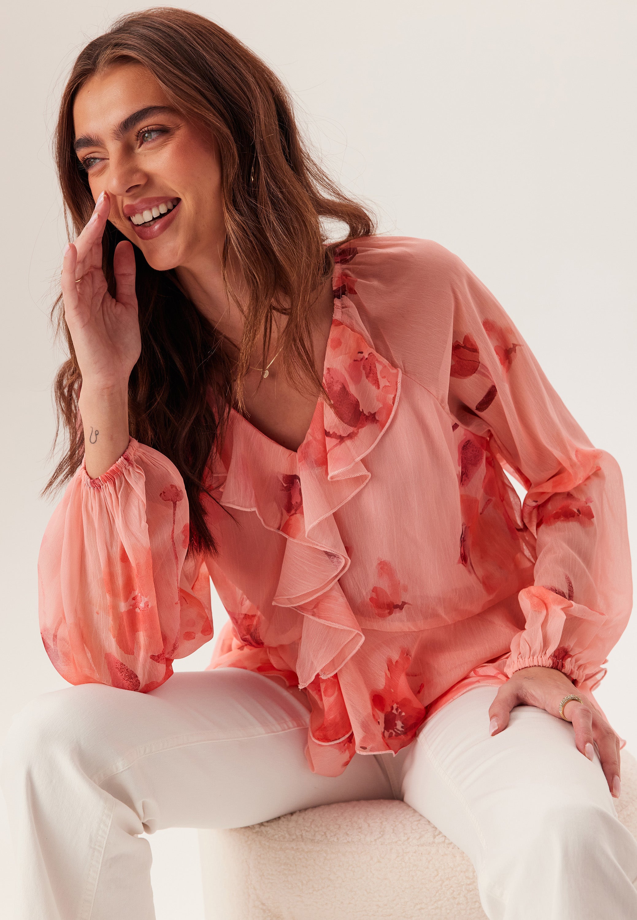 BUBBLEROOM Frill Chiffon Blouse