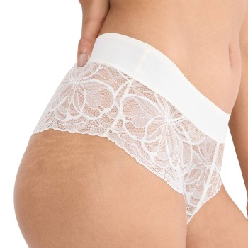 Triumph Trusser Body Make-Up Illusion Lace Shorty Offwhite 42 Dame