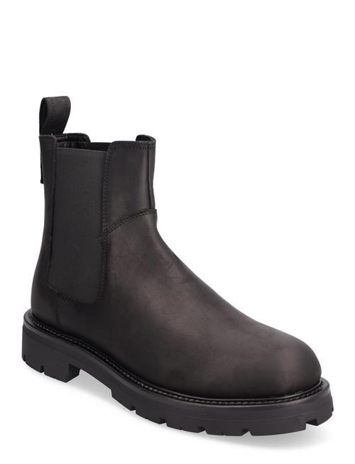 VAGABOND | Cameron | 46