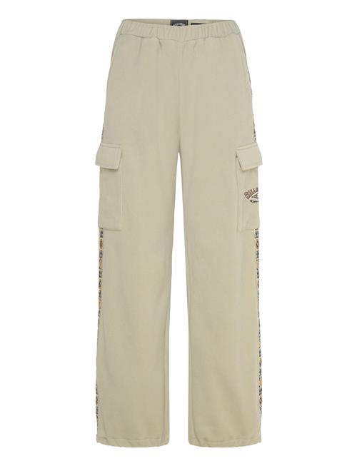 Billabong | Winter Camp | L