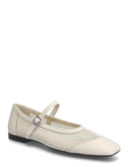 VAGABOND | Delia | 38