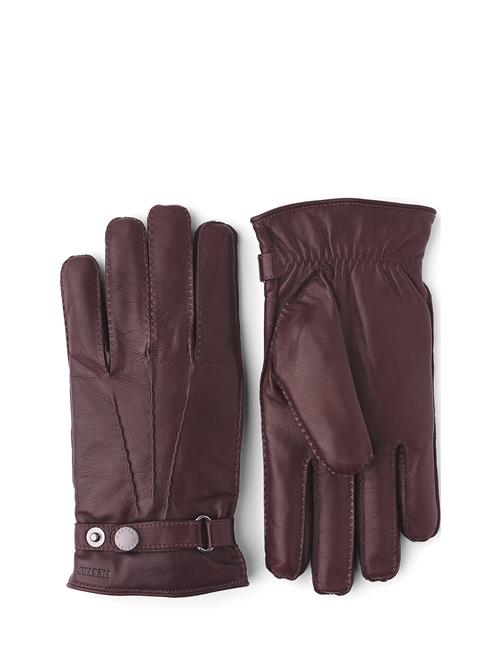Hestra | Jake Chestnut | 9.5