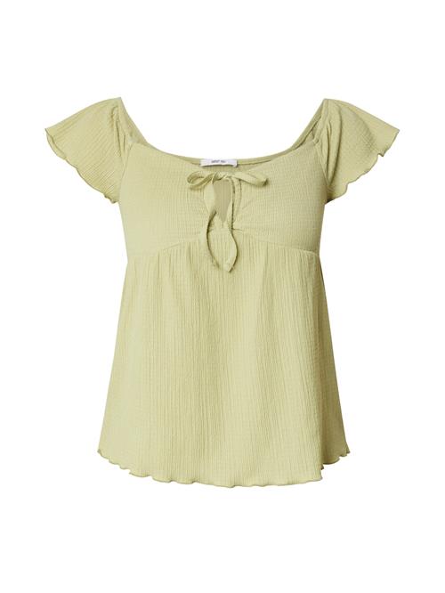 ABOUT YOU Shirts 'Thea'  lysegrøn