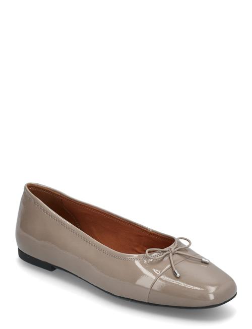 VAGABOND | Jolin | 36