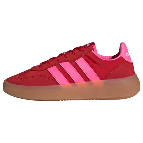 Se ADIDAS SPORTSWEAR Sneakers 'Barreda Decode'  pink / rød hos About You