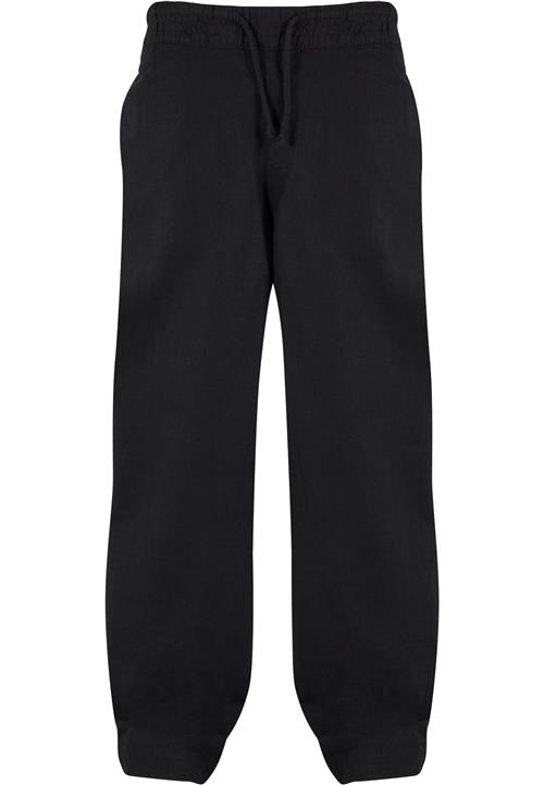 Se Urban Classics Bukser  sort hos About You