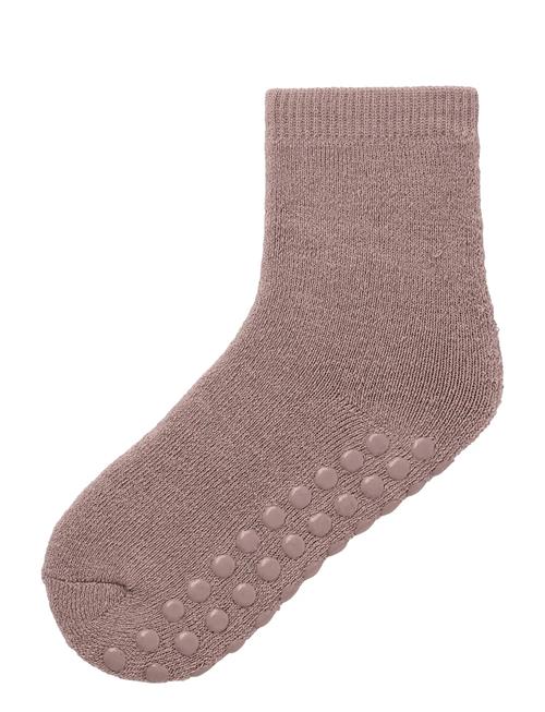 name it | Nmfwaksi Wo/Bl Terry Sock W/Non Skid | 28-30