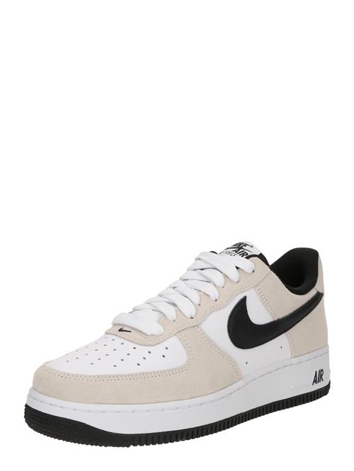 Nike Sportswear Sneaker low 'AIR FORCE 1 '07 LV8'  creme / sort / hvid