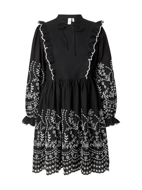 YAS Kjole 'YASLUMA'  sort / hvid