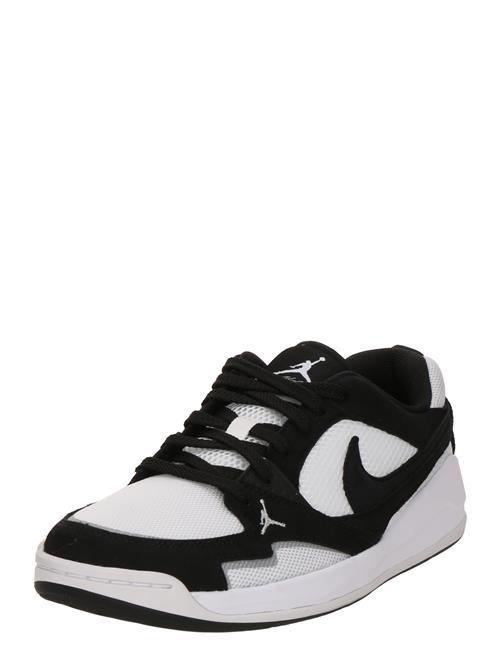 Jordan Sneaker low 'CMFT Era'  sort / hvid