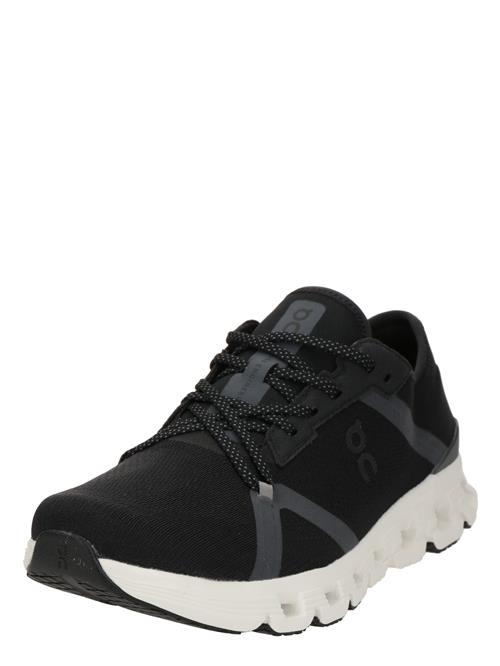 On Sneaker low 'X 4 Ad'  sort