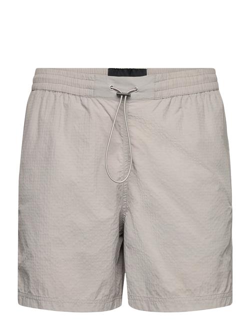 Lyle & Scott | Lightweight Ripstop Short | L