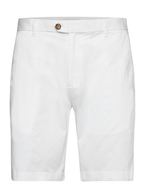 Reiss | Wicket | 32