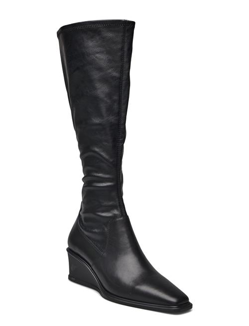 VAGABOND | Aino | 37