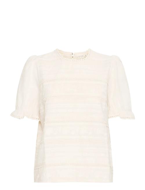 Atelier Rêve | Irgina Ss | 38