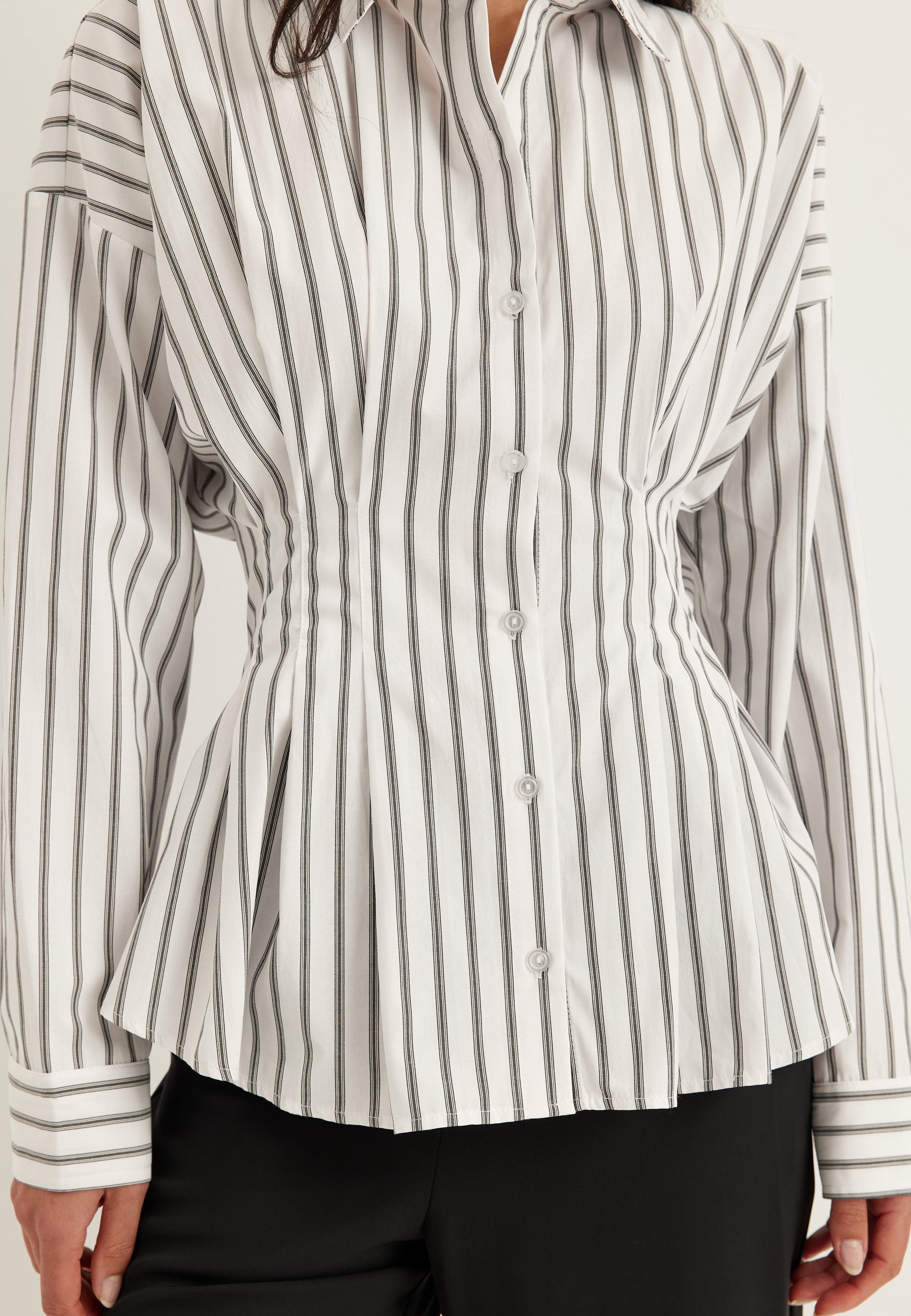 BUBBLEROOM Long Sleeve Waist Shirt