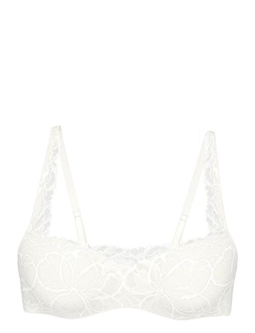 Triumph | Body Make-Up Illusion Lace Balconet | B x 80