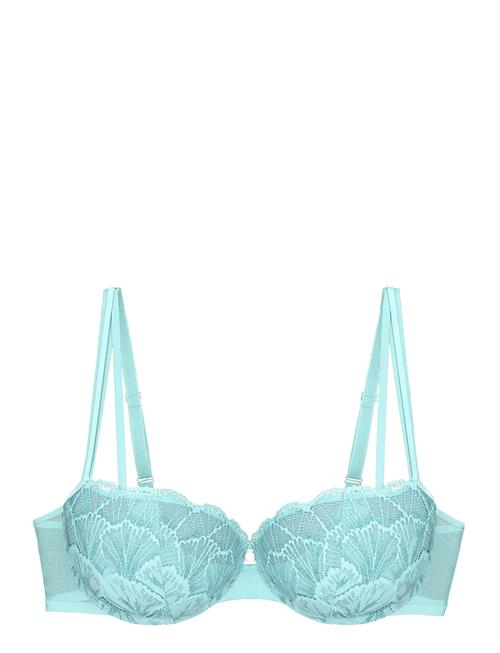Triumph | Palina Moonlight Kiss Wh | F x 85