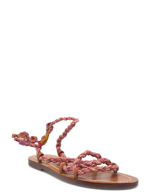 Closed | Strappy Sandal | 39