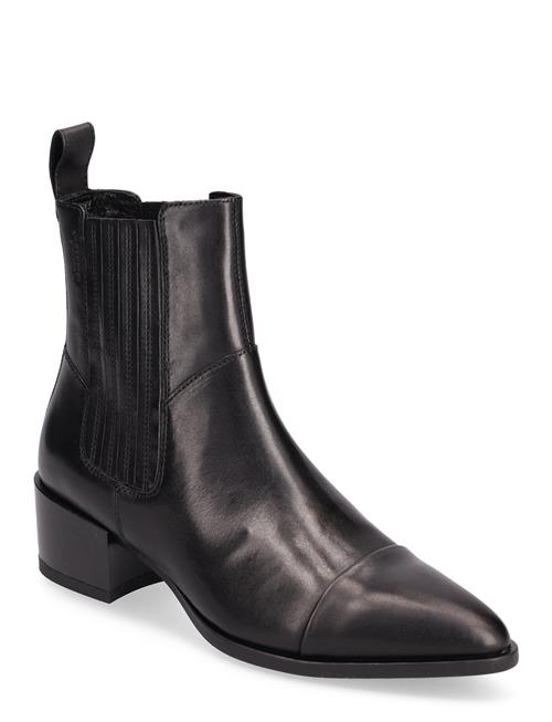 VAGABOND | Marja | 41