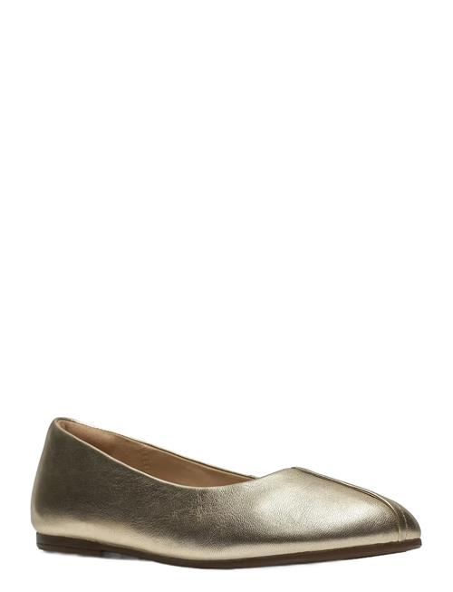 Clarks | Livia Lily D | 36