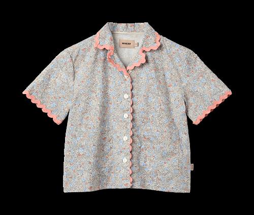 Wheat Shirt S/S Lace Vilma Air Blue Flowers Air Blue Flowers 98 cm  Blå  98 cm  Piger