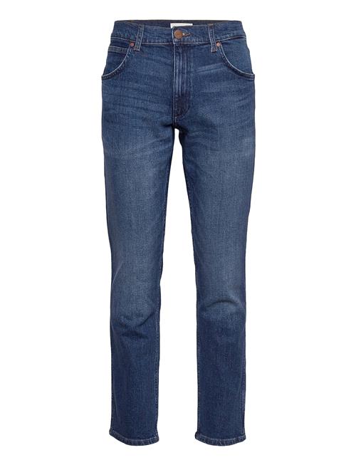 Wrangler | Greensboro | 46 x 34