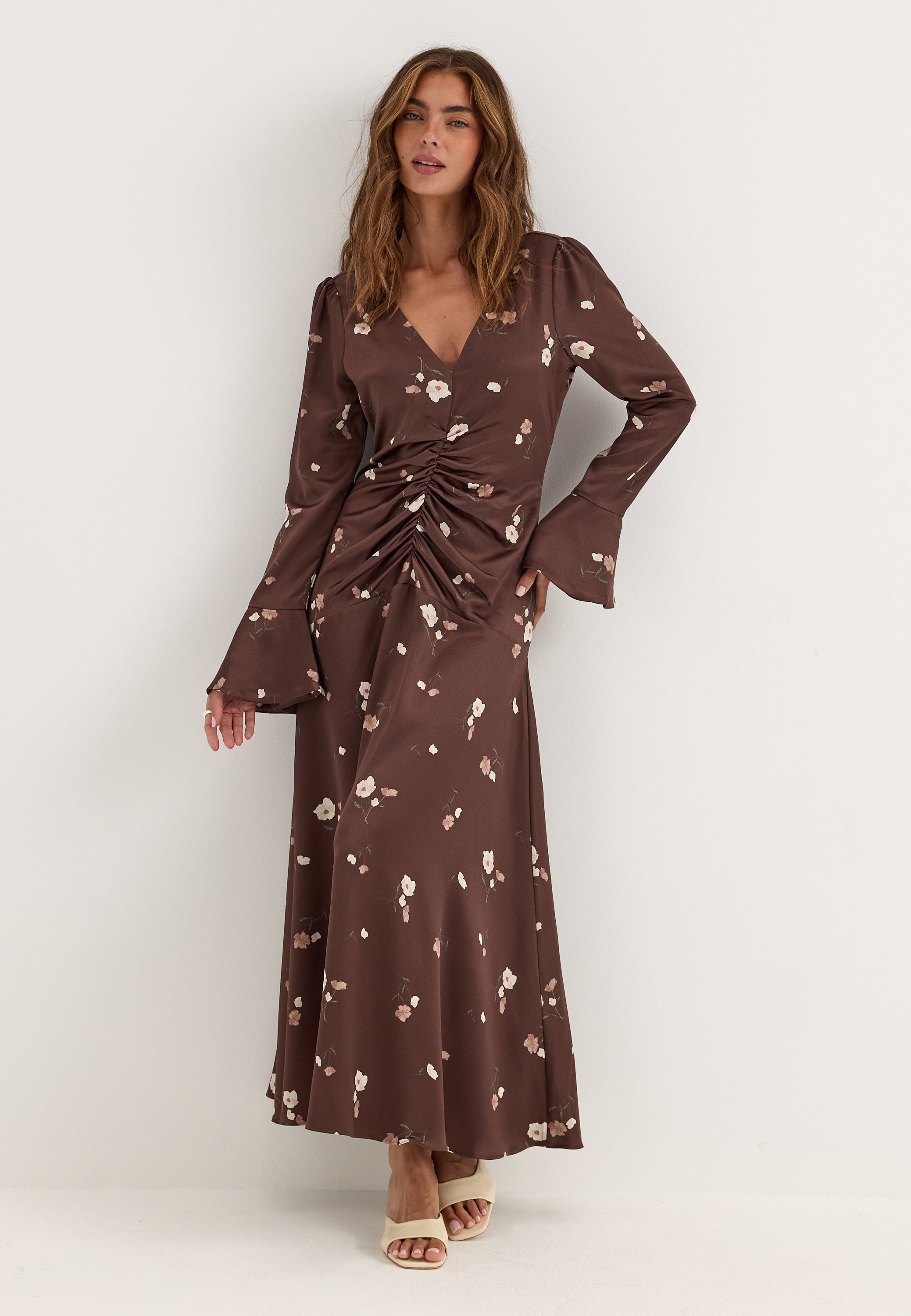 BUBBLEROOM OCCASION Ruched Front Midi Dress