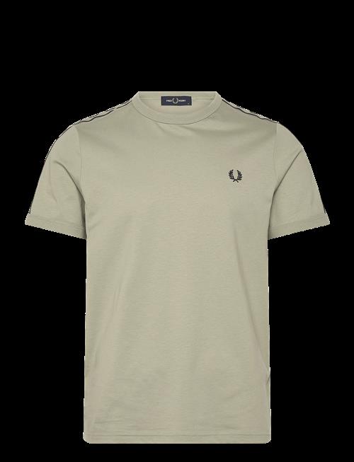Fred Perry | C Tape Ringer T-Shirt | M