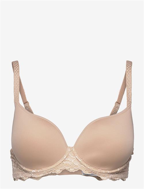 Simone Pérèle | Caresse 12A316 | E x 75