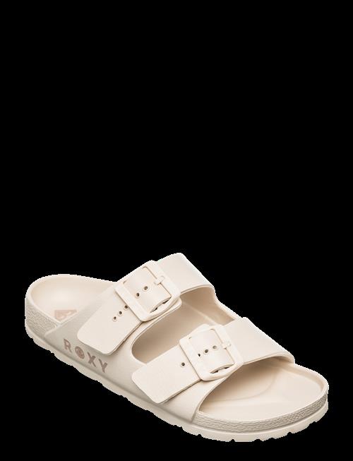 Roxy | Kattie | 38