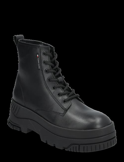 Tommy Hilfiger | Tjw Lace Up Flatform Boot | 38