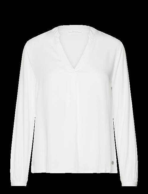 Tamaris Apparel | Cisna V- Neck Blouse | 46