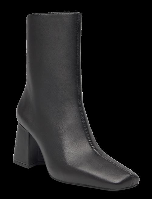 HUGO | Ariela_Bootie_Napu | 37