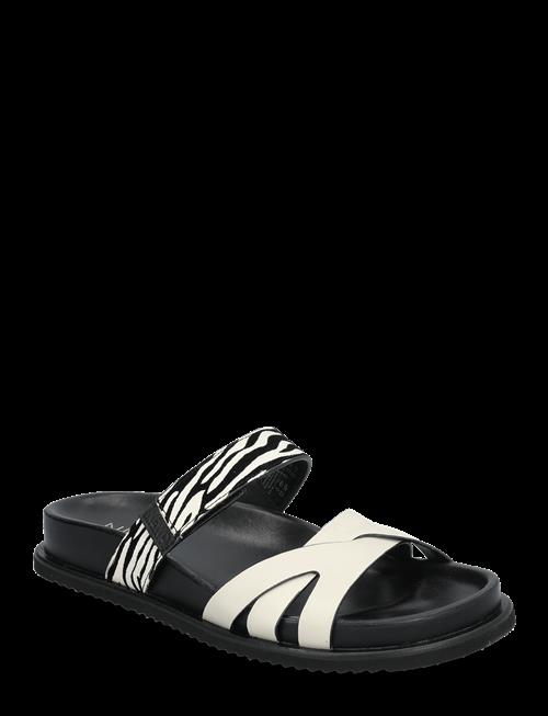NEWD.Tamaris | Women Slides | 41
