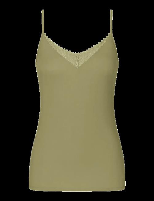 Triumph | Aura Spotlight Camisole | 44