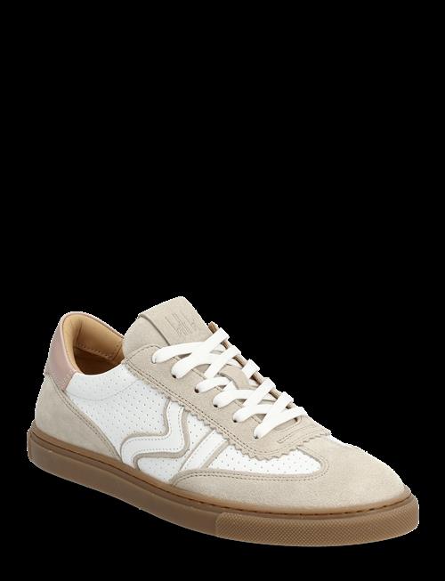 Billi Bi | Sport | 36