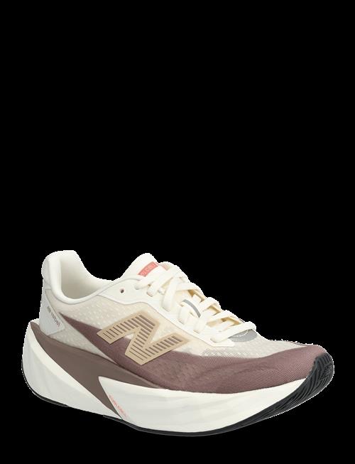 New Balance | New Balance Fuelcell Rebel V5 | 36
