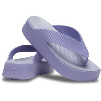 Crocs Getaway Groove Platform Flip Lavendel US W11 (EU 42-43) Dame