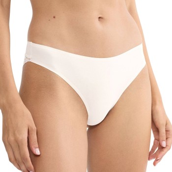 Triumph Trusser Body Make-Up Illusion Lace Highleg Tai Offwhite 36 Dame