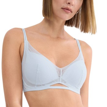 Triumph BH Breathe and Lift Smart PU Lyseblå Fit Smart 2 Dame