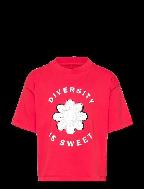 The New | Tnninette Os S_S Tee | 134/140