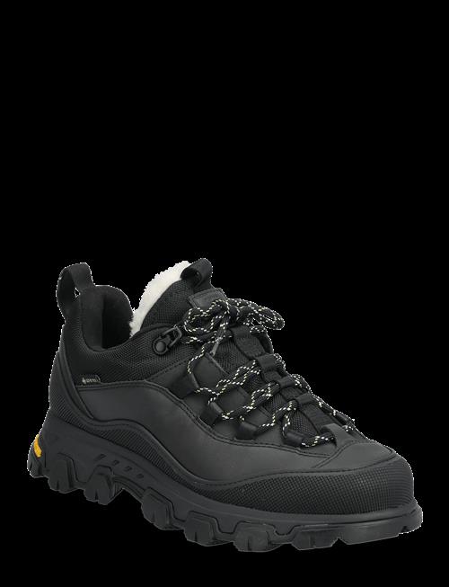 UGG | W Metrotrek Hiker | 37
