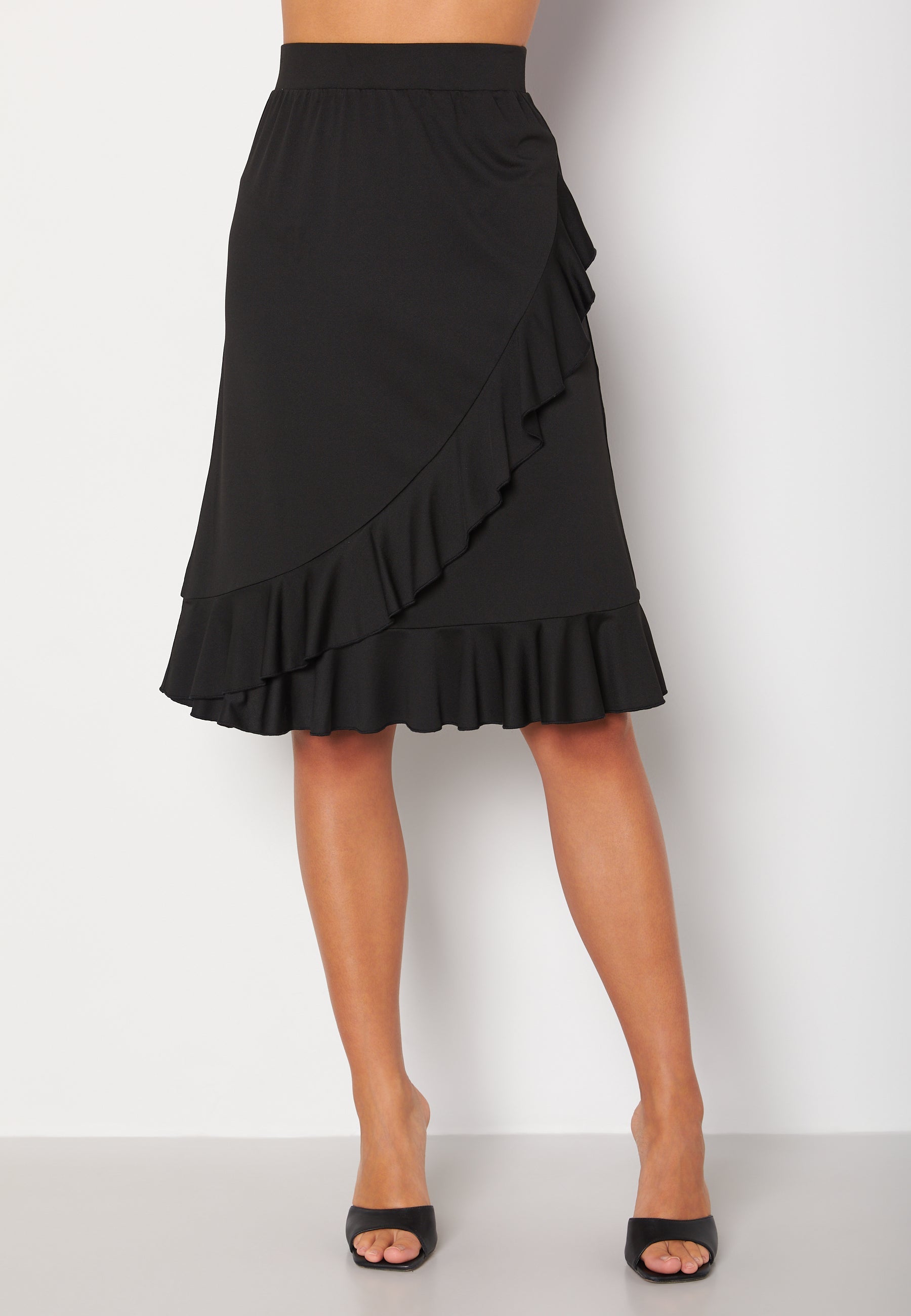 Happy Holly Sandy frill skirt