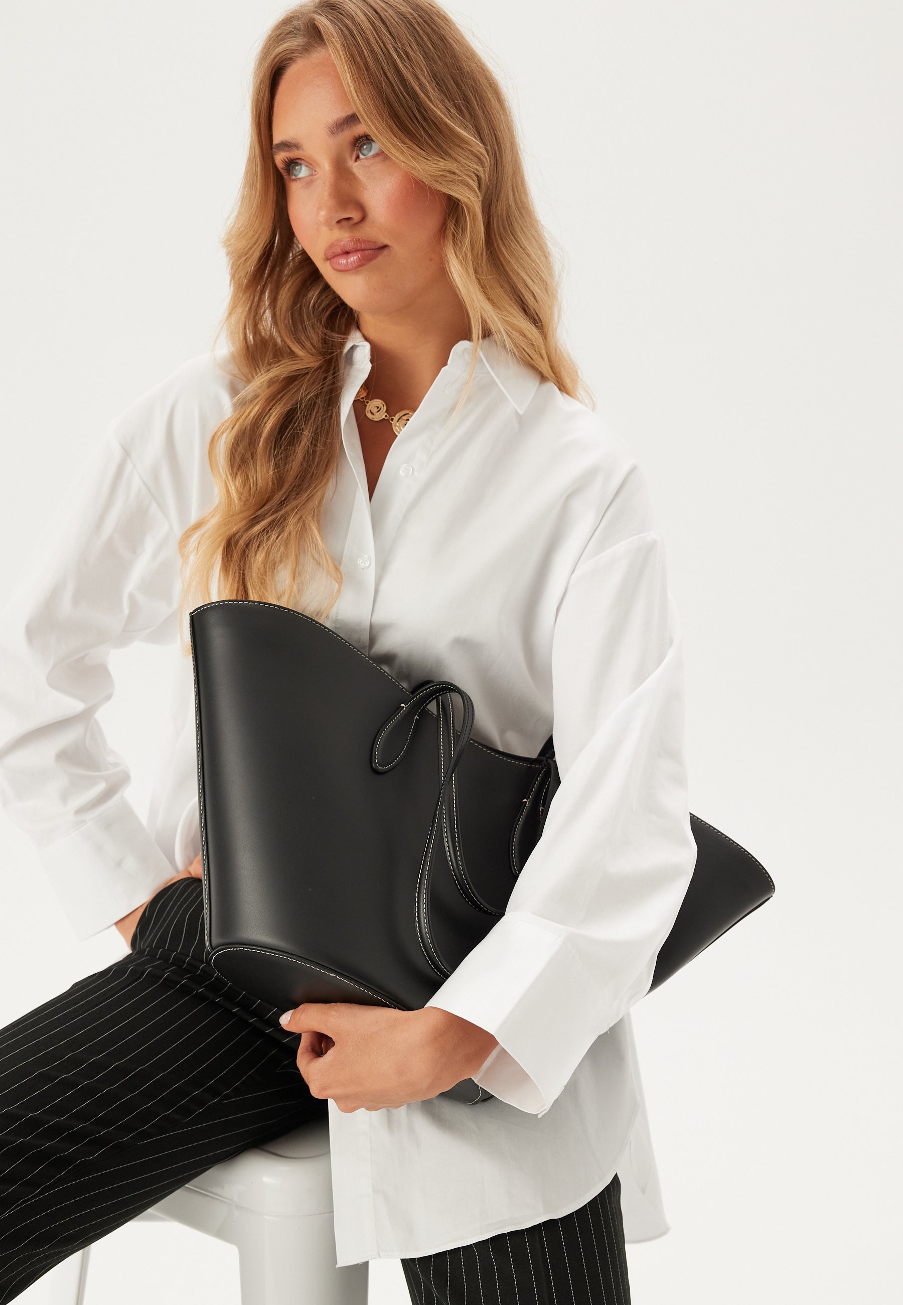 Liffner Tulip Shoulder Bag Medium