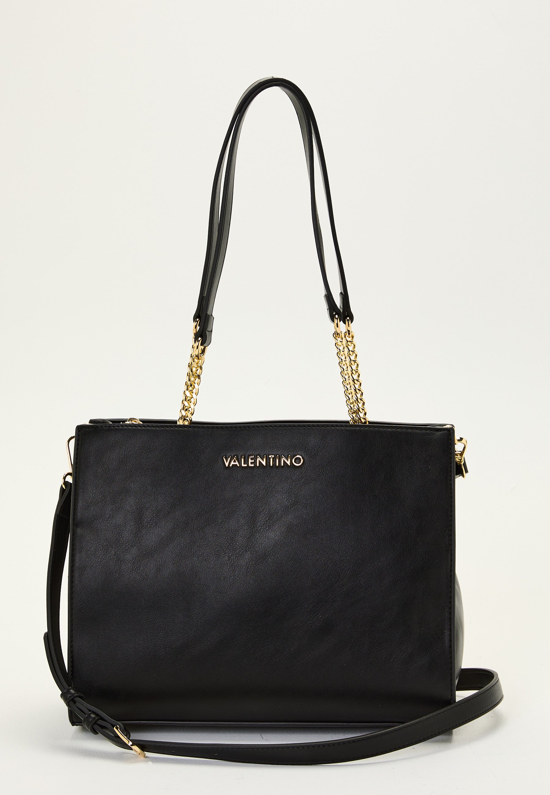 Valentino Hira Shopping