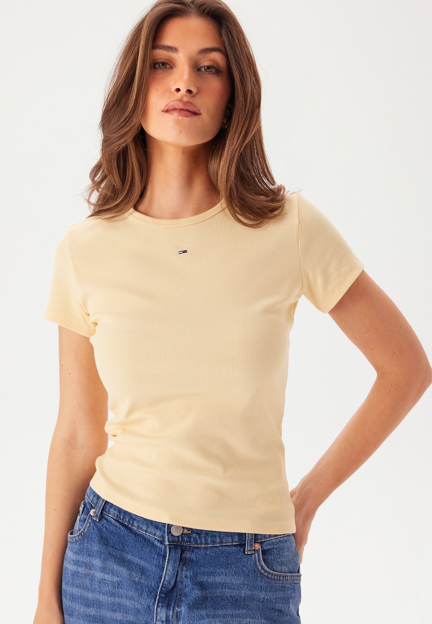 TOMMY JEANS Tjw Slim Essential Rib Ss