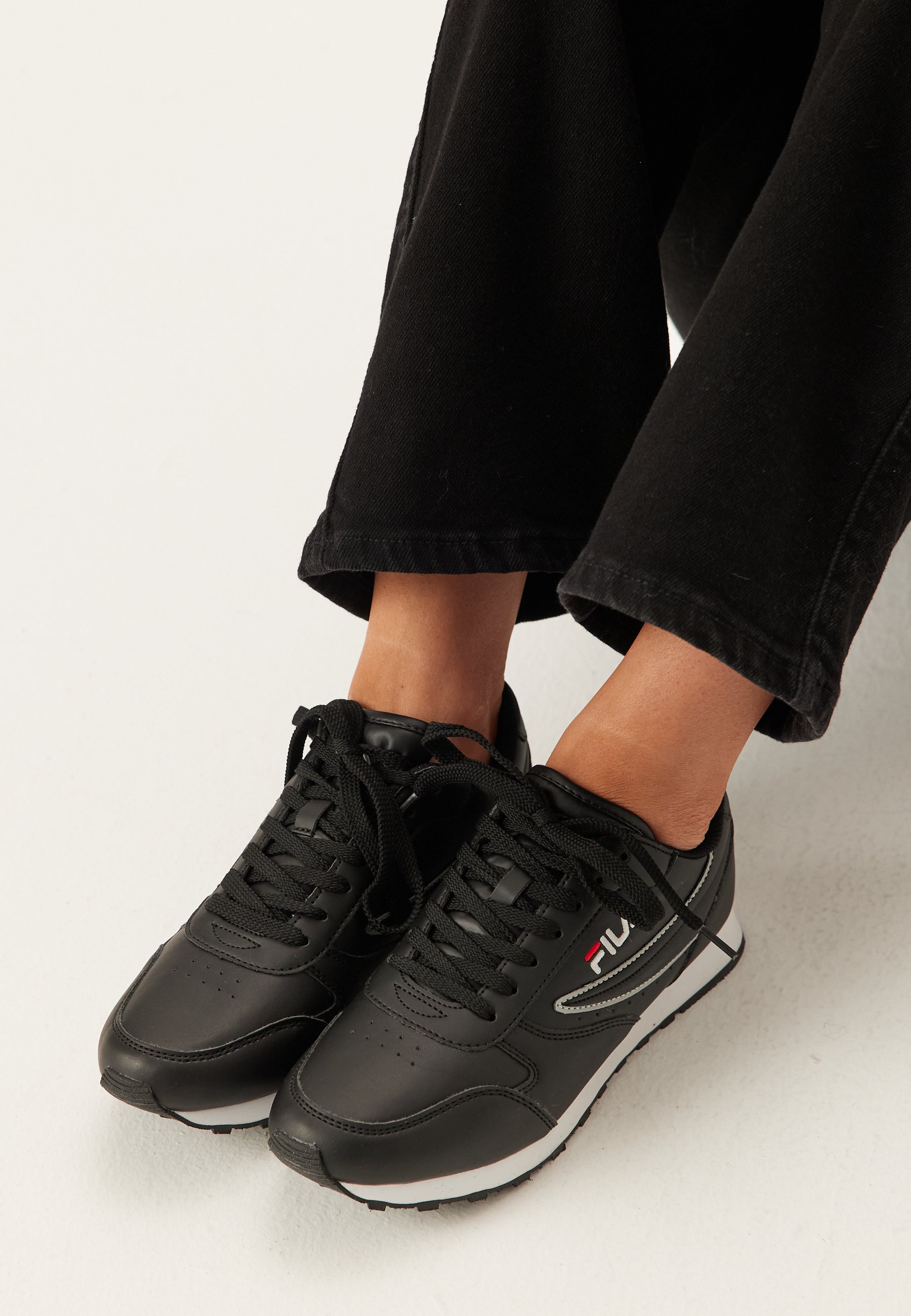 FILA Orbit Low